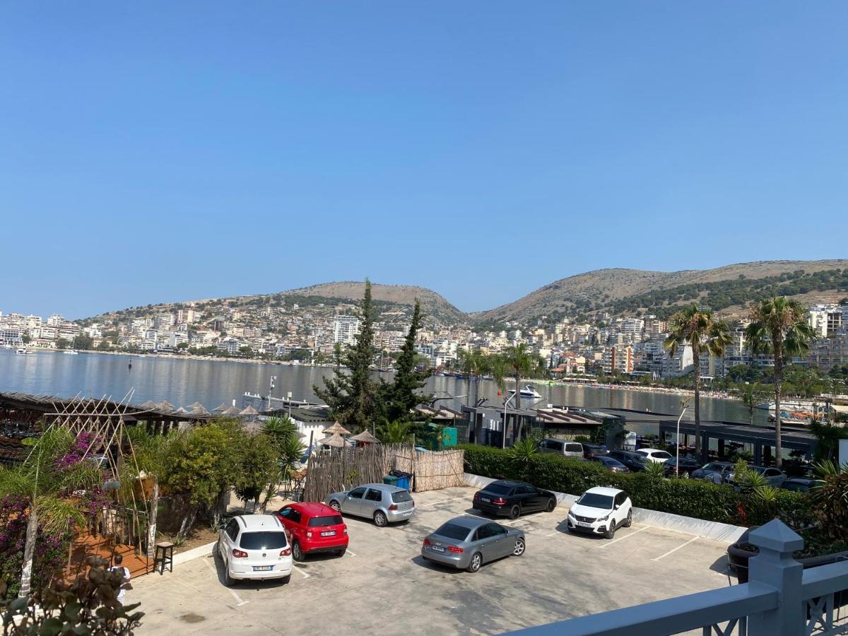 Blue Breeze Attic Apartments Σαράντα Εξωτερικό φωτογραφία